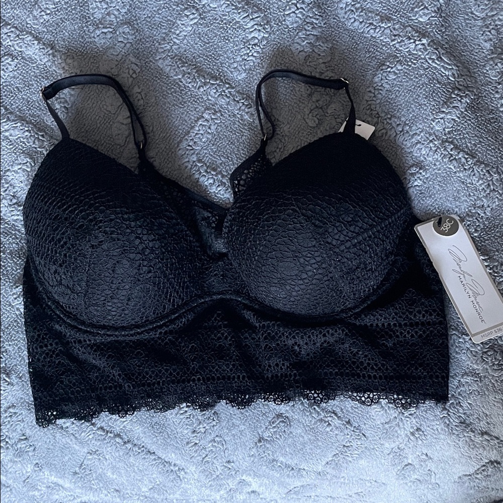 NWT Marilyn Monroe Black Lace Racerback Bra